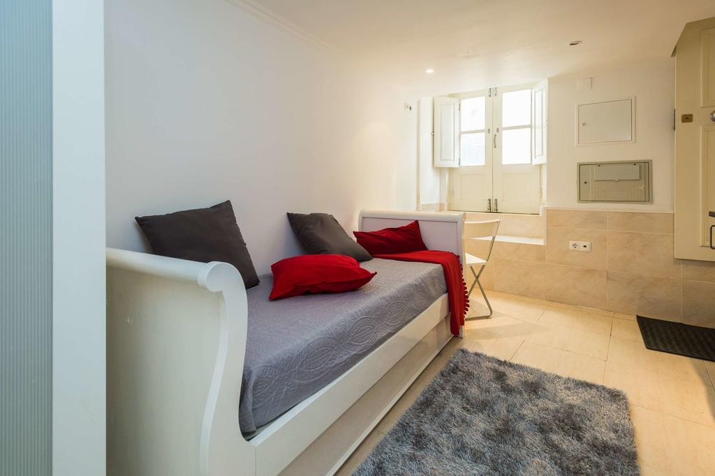 Low Cost - Historic City Center Rc Apartamento Lisboa Exterior foto
